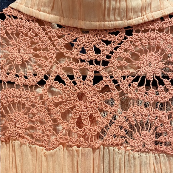 POL Peach Textured Blouse - Picture 14 of 16